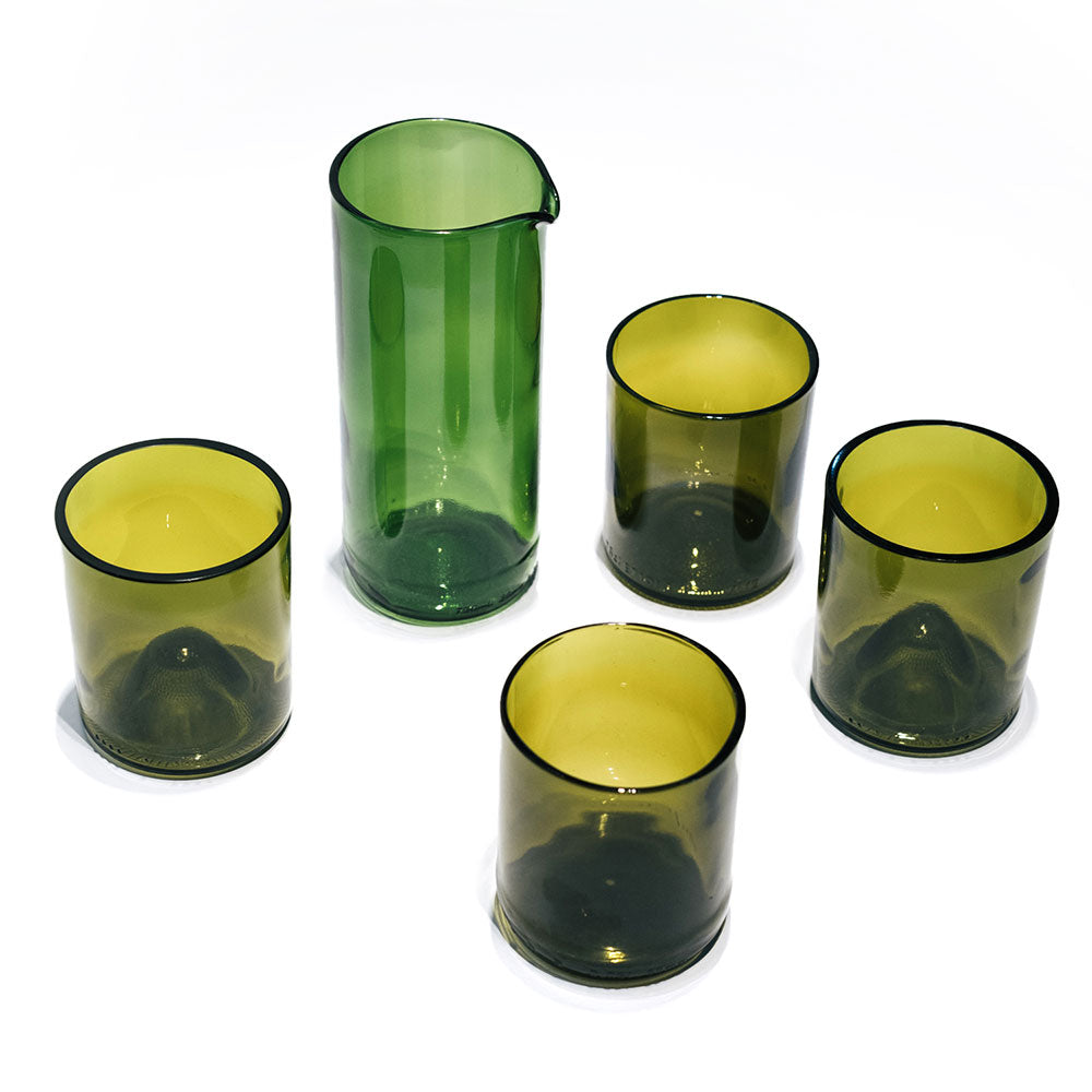 Green glass pitcher with 4 green glasses