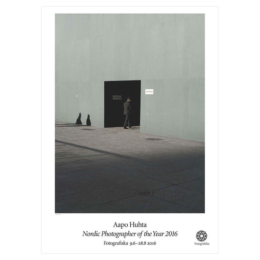 Image of people next to an open doorway.  Exhibition title below: Aapo Huh | Nordic Photographer of the Year 2016