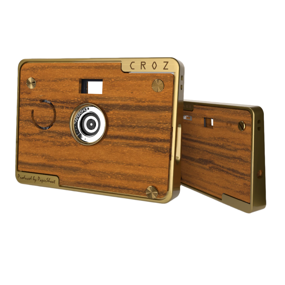 18 MP CROZ Vintage Camera Set, back, by Papershoot