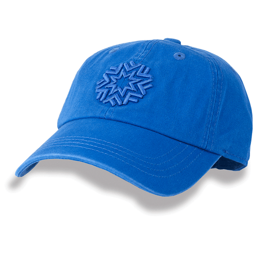 Blue kids baseball cap with embroidered Fotografiska logo in front.